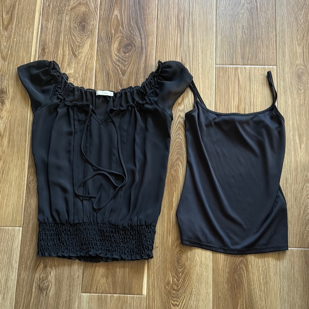 6 Degrees Black Smocked Sleeveless Blouse